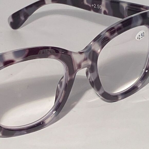 1145 Mona Reading Glasses 2.50 Sq Eyeglasses Grey and Black Tortoise Frames NWT - Picture 7 of 9